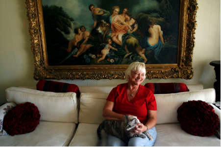 When Sandra Krause and her cat, Sweet Pea, move to Costa Rica in May, she will work for a friend&rsquo;s real estate company.